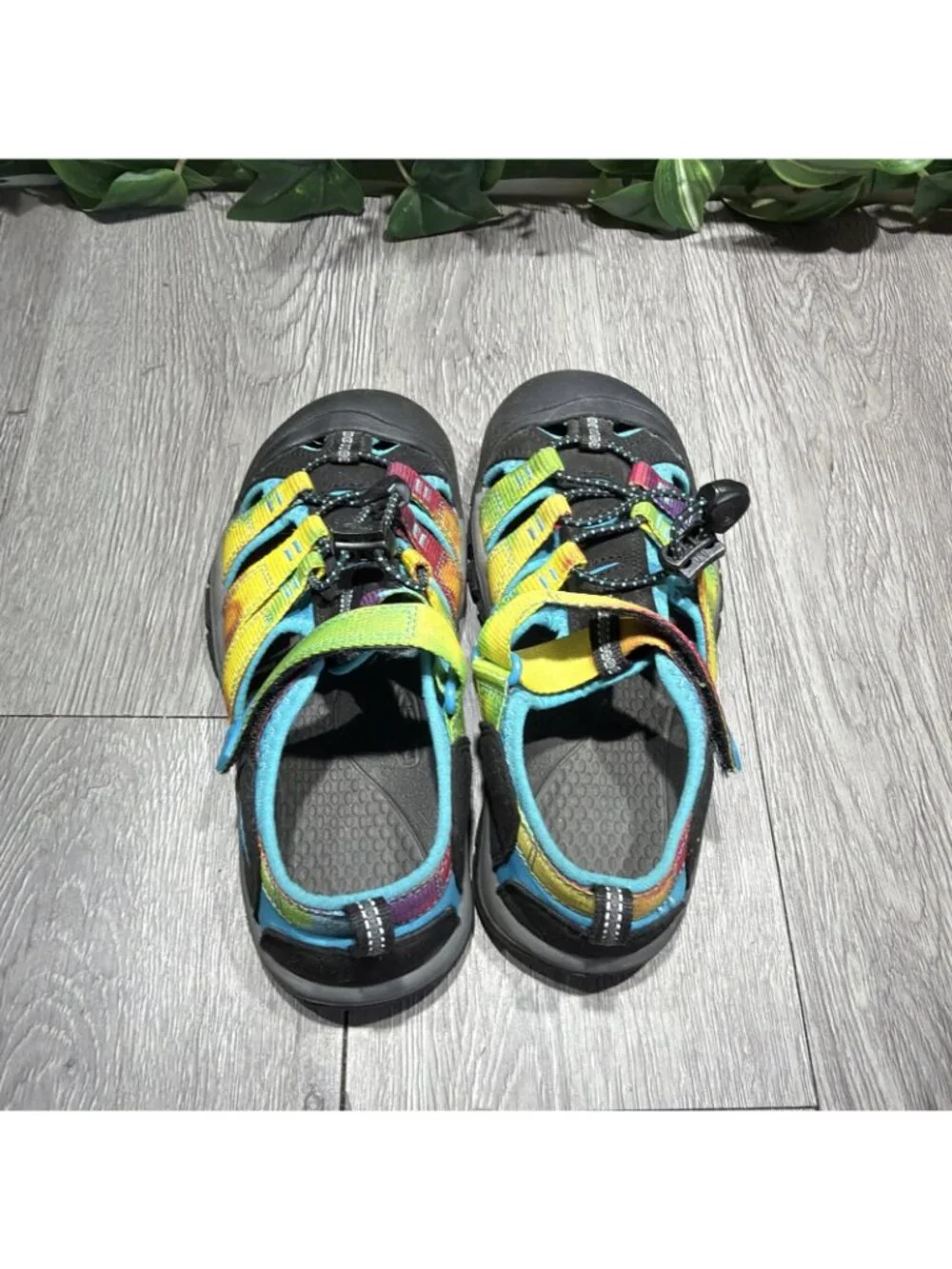 Keen Newport H2 II Size 3 Tie Dye  Washable Shoes Hiking Closed toe